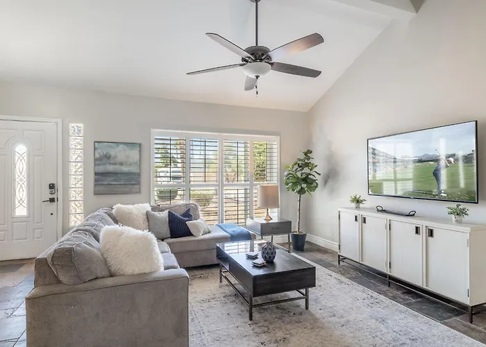 A Pharoah Of North Scottsdale Holiday home *